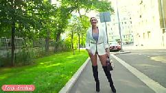 Independent woman jeny smith in pantyhose without panties in public